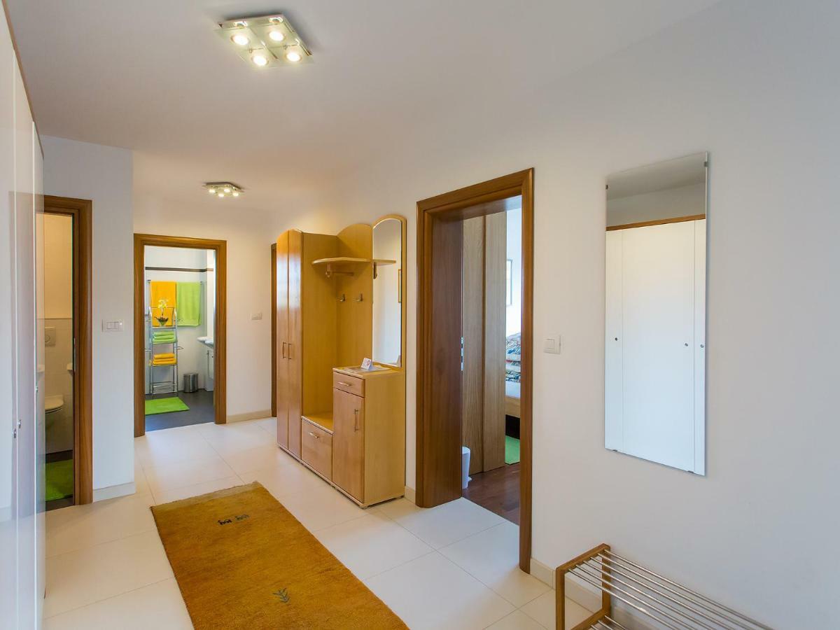 Apartment Maestral Poreč Eksteriør billede